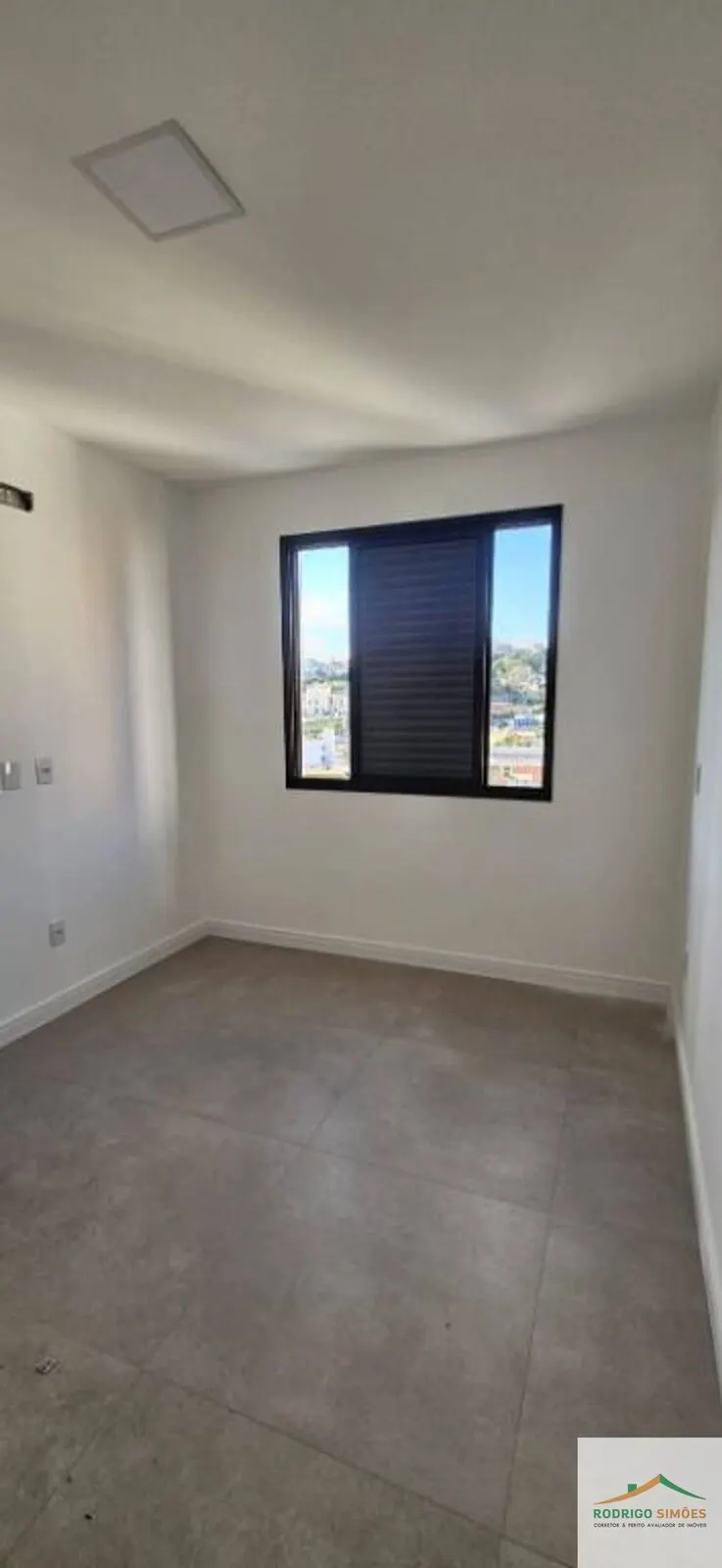 Foto 4 de Apartamento de 2 quartos (1 suíte) com sacada e 2 vagas, Varginha
