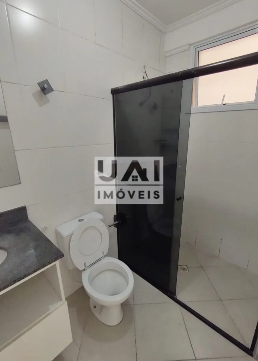 Foto 7 de Apartamento de 2 quartos (1 suíte) com sacada e 2 vagas no Ed. Lucy Cardoso, Avenida