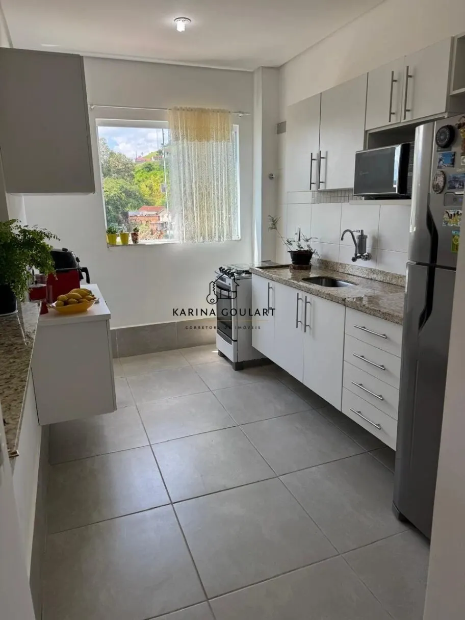 Foto 4 de Apartamento de 2 quartos (1 suíte) com sacada e vista no Residencial Floresta, Cruzeiro