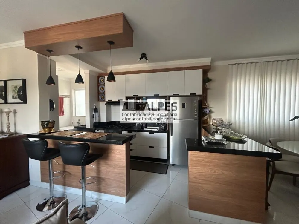 Foto 2 de Apartamento de 2 quartos (1 suíte) com planejados no Condomínio Ulysses Resende, Centro