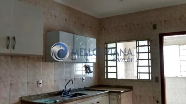 Apartamento de 2 quartos (1 suíte) com cozinha americana e elevador, Varginha