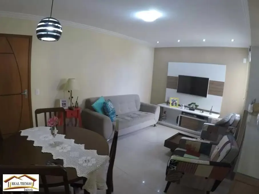 Foto 2 de Apartamento de 2 quartos (1 suíte) com cozinha americana em prédio com elevador, Varginha