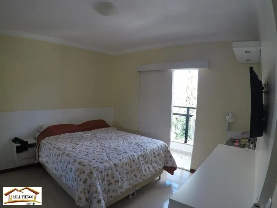 Foto 4 de Apartamento de 2 quartos (1 suíte) com cozinha americana em prédio com elevador, Varginha