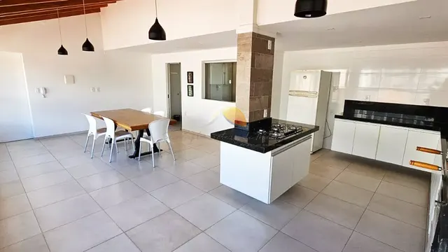 Foto 1 de Apartamento de 2 quartos (1 suíte) com área gourmet, Centro