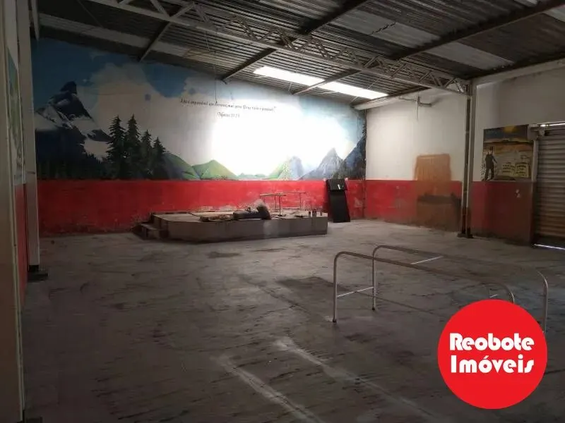 Foto 2 de Apartamento de 2 quartos com ponto comercial e galpão de 160 m², Boa Vista