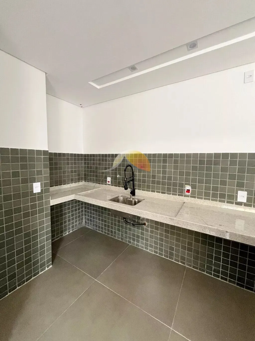 Foto 8 de Apartamento novo de 2 quartos (1 suíte) em condomínio com piscina aquecida, Cruzeiro