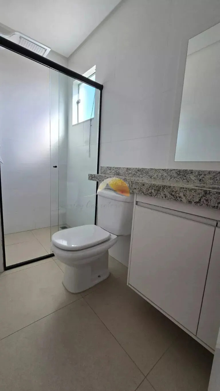 Foto 6 de Apartamento de 2 quartos (1 suíte) com sacada e elevador, Morro Chic