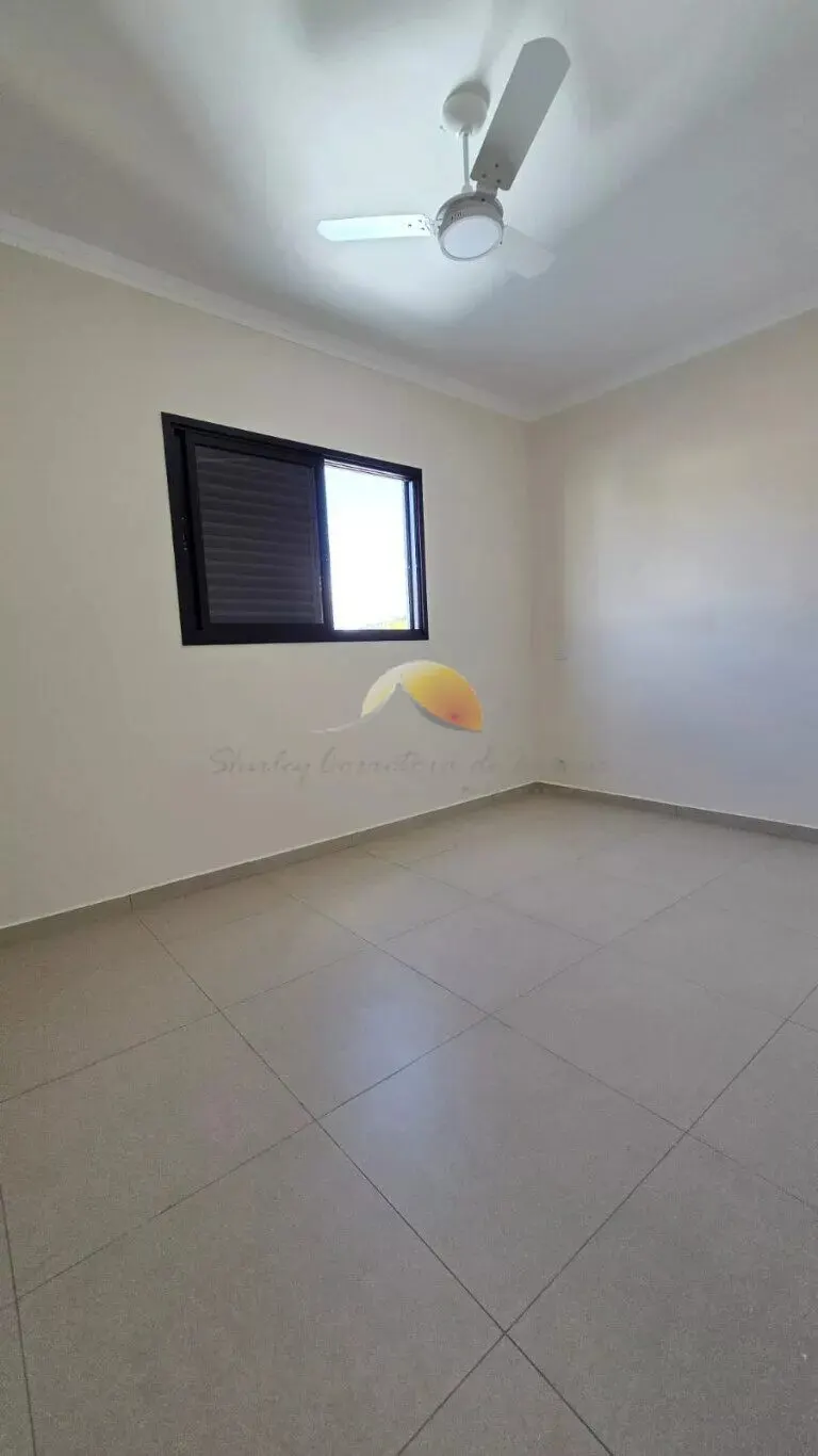 Foto 8 de Apartamento de 2 quartos (1 suíte) com sacada e elevador, Morro Chic