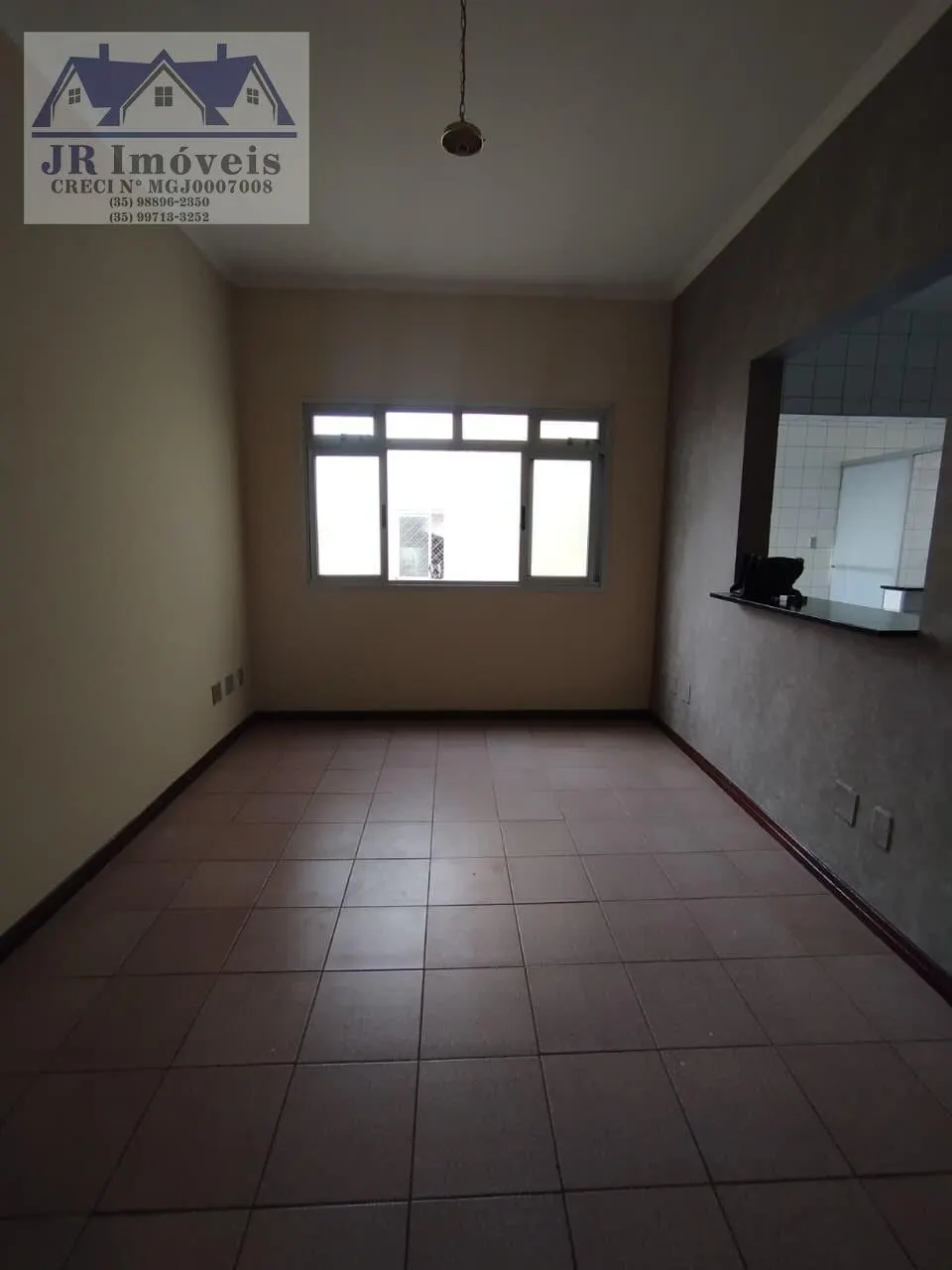 Foto 3 de Apartamento de 2 quartos com varanda e garagem, Varginha