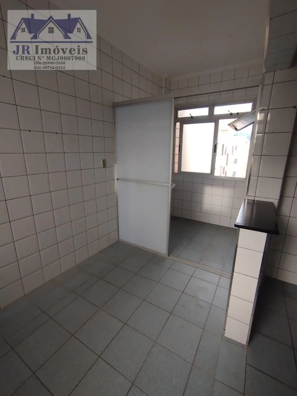Foto 8 de Apartamento de 2 quartos com varanda e garagem, Varginha