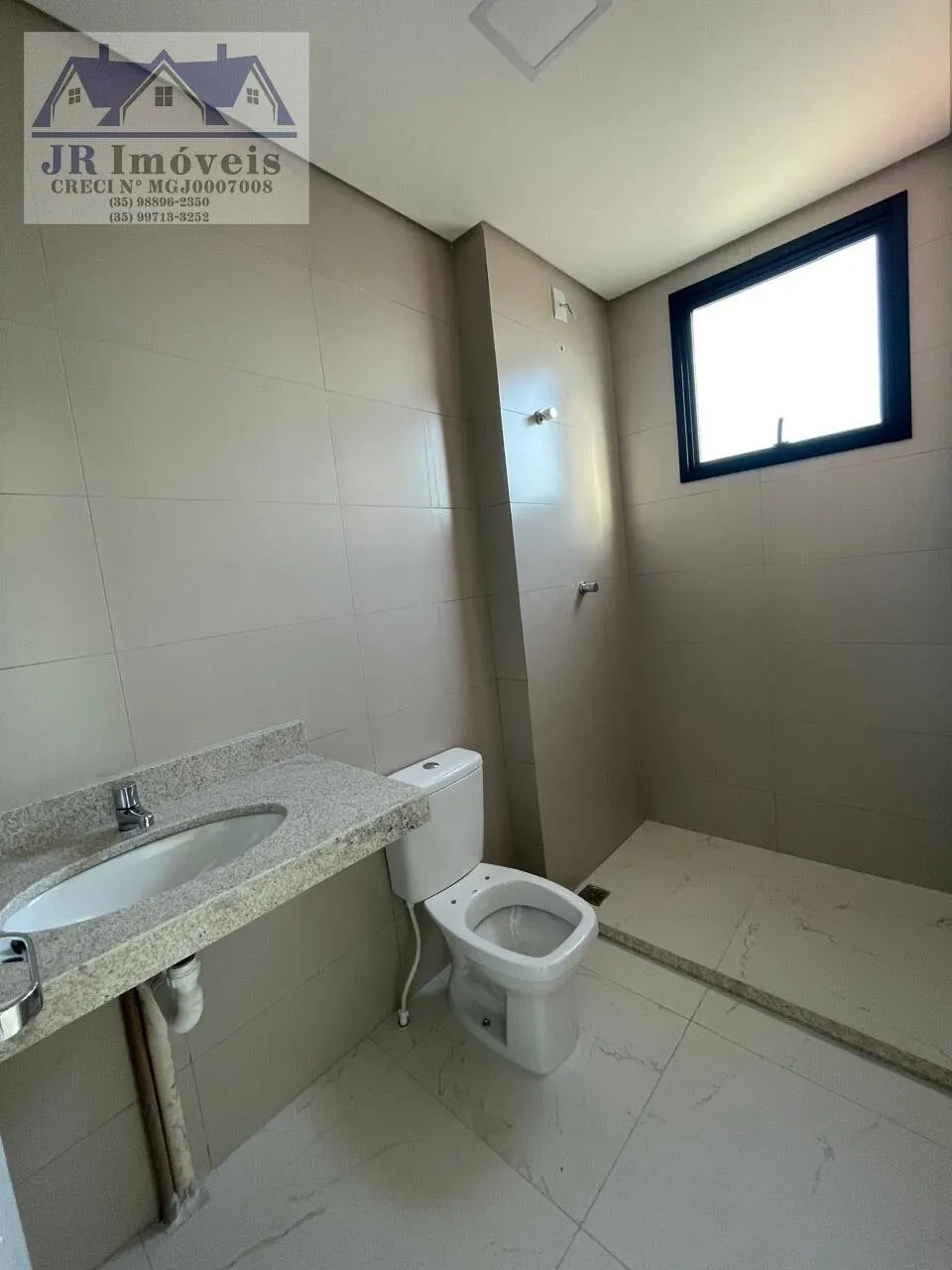 Foto 6 de Apartamento novo de 2 quartos (1 suíte) com varanda e vista, Varginha