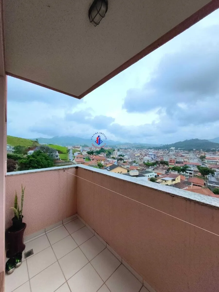 Foto 2 de Apartamento de 2 quartos (1 suíte) com sacada e vista, Morro Chic