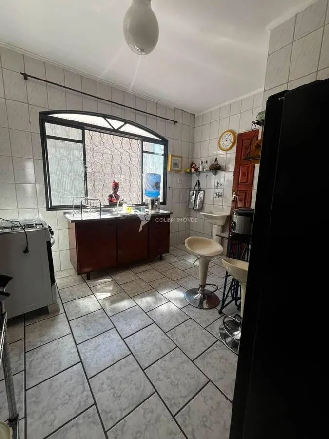 Foto 3 de Apartamento de 2 quartos mobiliado para alugar perto da Faculdade de Medicina, Medicina