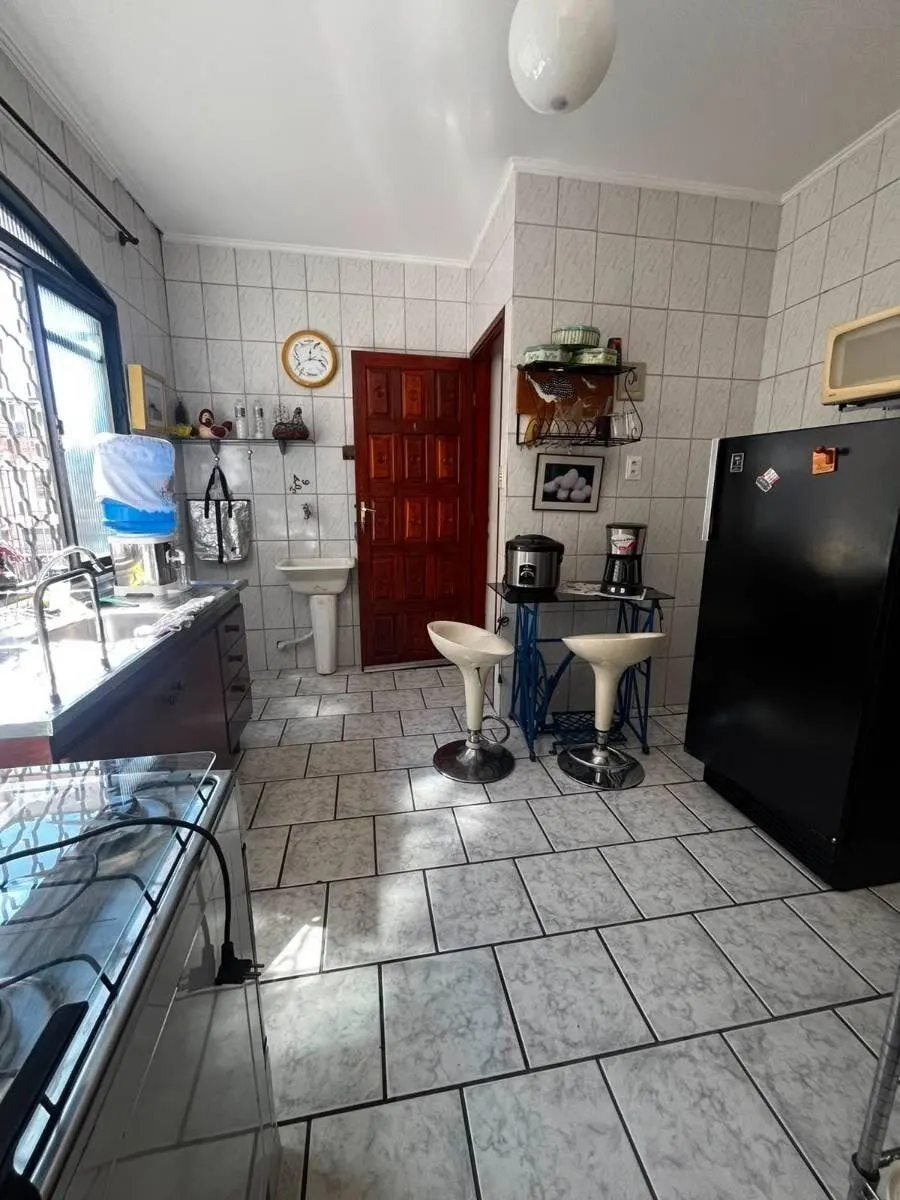 Foto 6 de Apartamento de 2 quartos mobiliado para alugar perto da Faculdade de Medicina, Medicina
