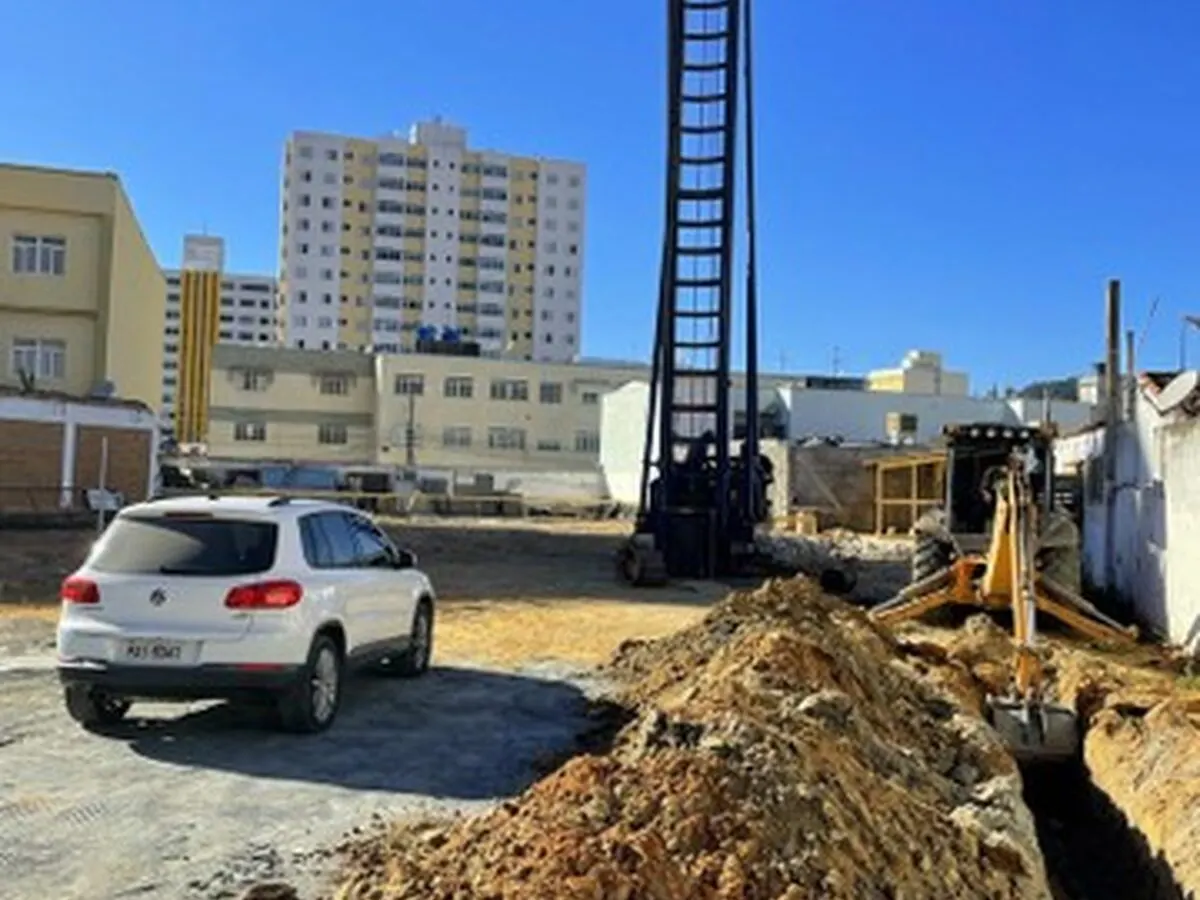 Foto 5 de Apartamento de 2 quartos (1 suíte) na planta, com lazer completo, Centro