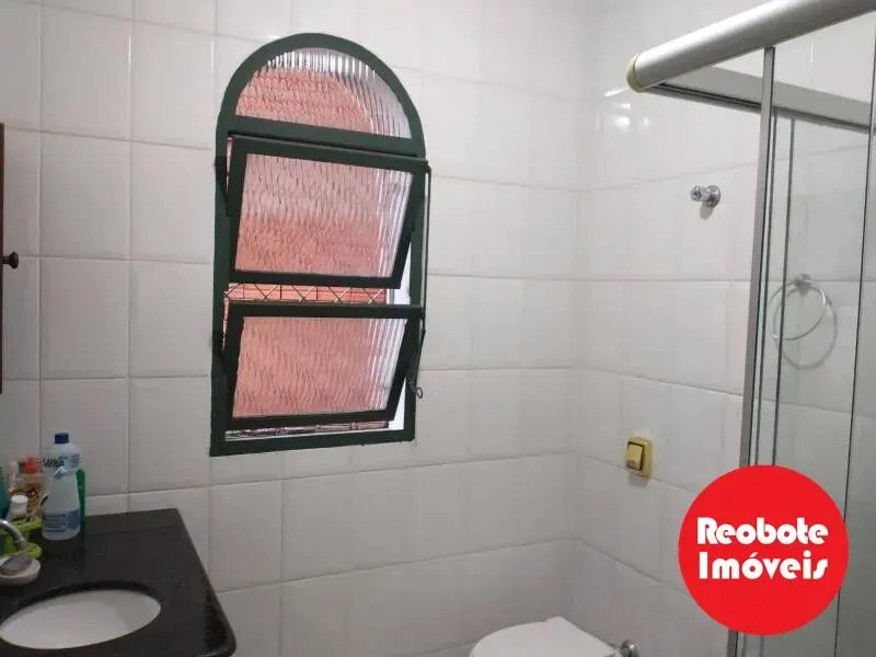Foto 5 de Apartamento de 2 quartos com sacada e garagem perto do Centro, Varginha