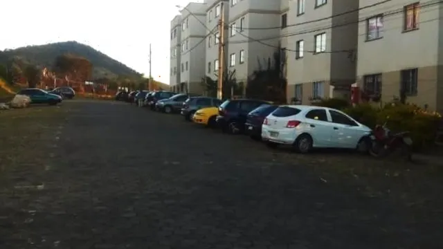 Foto 1 de Apartamento escriturado de 2 quartos com vaga, Nações