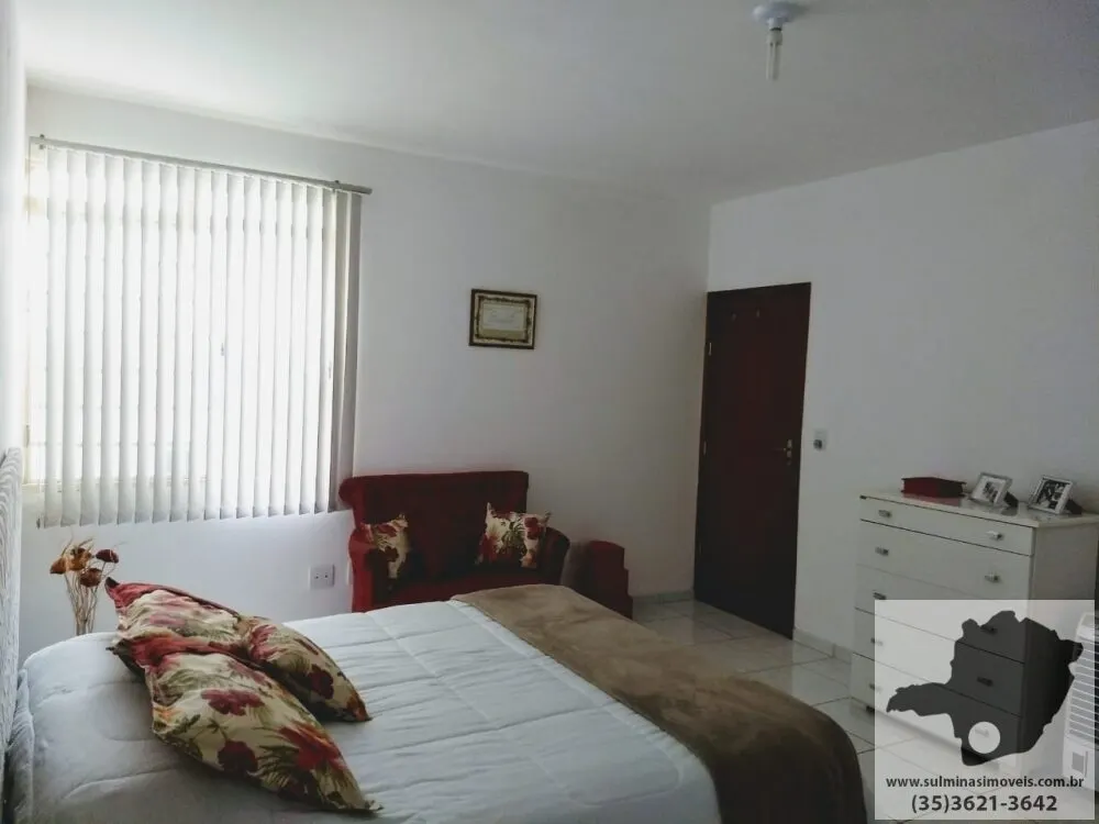 Foto 3 de Apartamento de 2 quartos com sacada e garagem, Bahamas