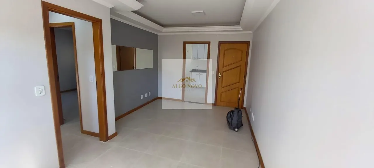 Foto 2 de Apartamento de 2 quartos (1 suíte) com garagem coberta, Morro Chic
