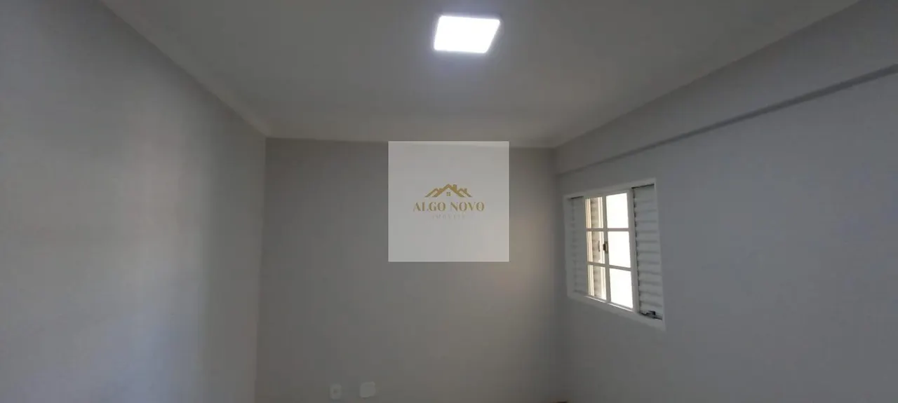 Foto 6 de Apartamento de 2 quartos (1 suíte) com garagem coberta, Morro Chic