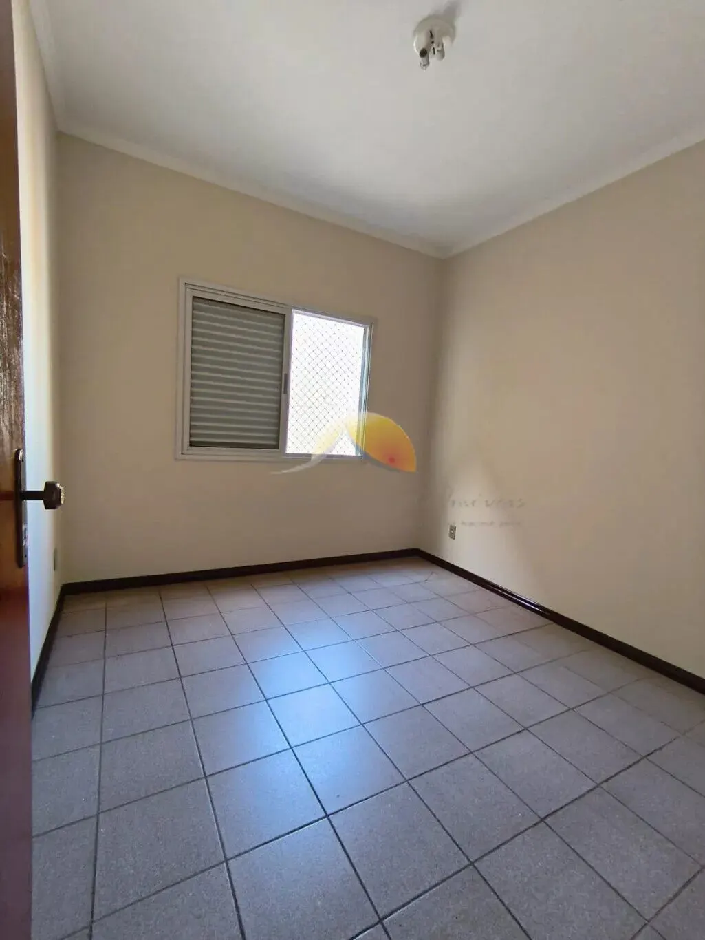 Foto 3 de Apartamento de 2 quartos com sacada e vaga, Varginha