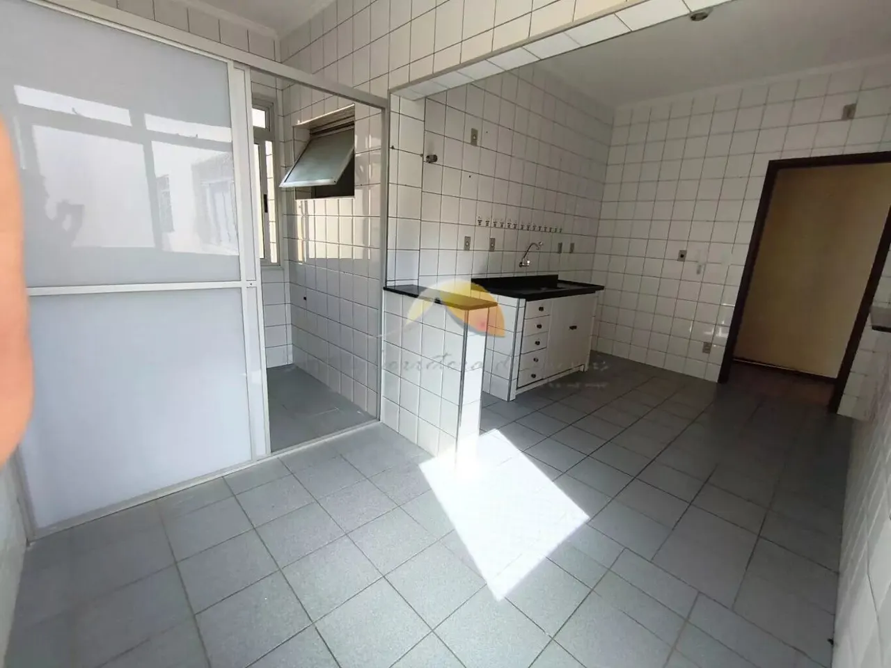 Foto 4 de Apartamento de 2 quartos com sacada e vaga, Varginha