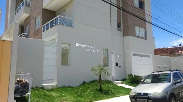 Apartamento de 2 quartos (1 suíte) com sacada gourmet no Residencial Veneto, Boa Vista