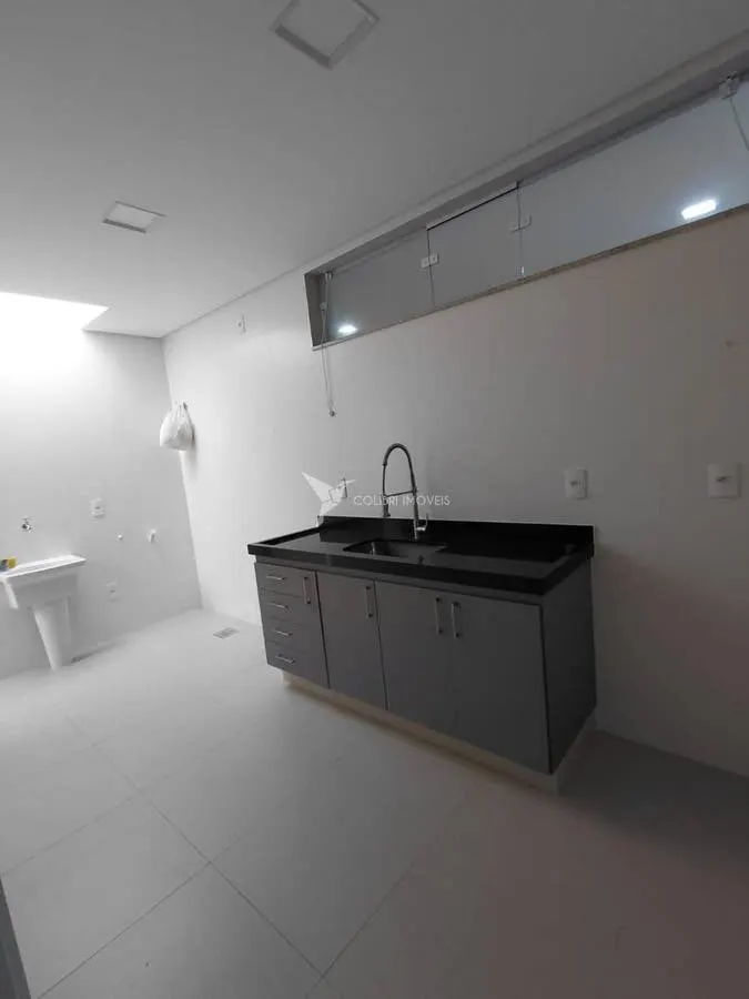 Foto 5 de Apartamento de 2 quartos (1 suíte) com 73 m² para alugar na Rua Doutor Silvestre Ferraz, Pinheirinho