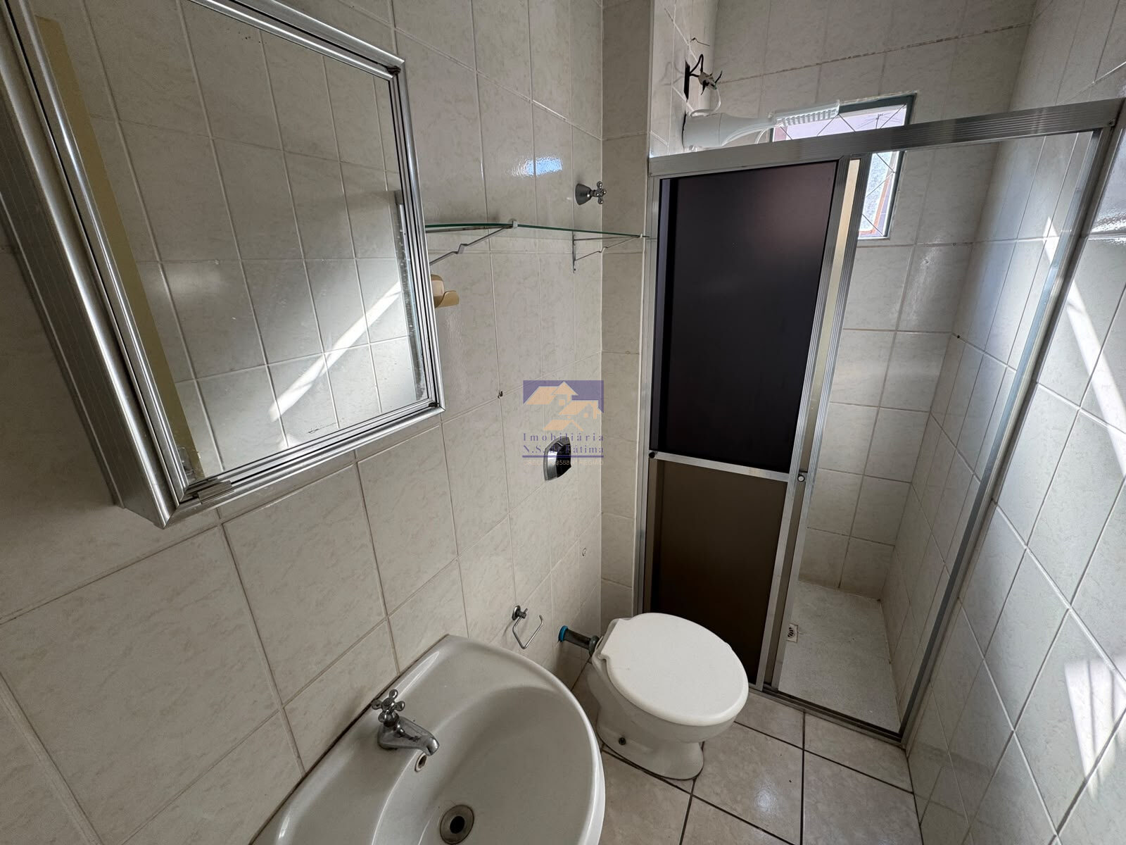 Foto 5 de Apartamento de 2 quartos com área de serviço e garagem, Varginha