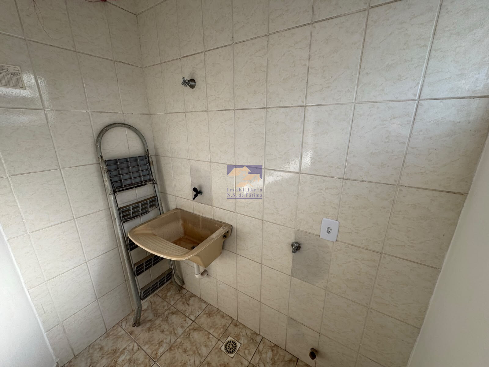 Foto 6 de Apartamento de 2 quartos com área de serviço e garagem, Varginha