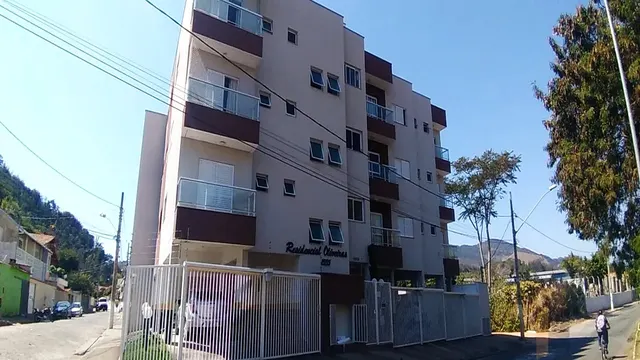 Foto 1 de Apartamento de 2 quartos (1 suíte) semimobiliado com varanda fechada, Varginha