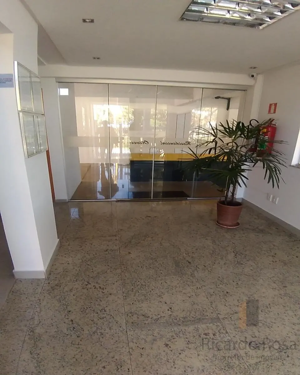Foto 8 de Apartamento de 2 quartos (1 suíte) semimobiliado com varanda fechada, Varginha