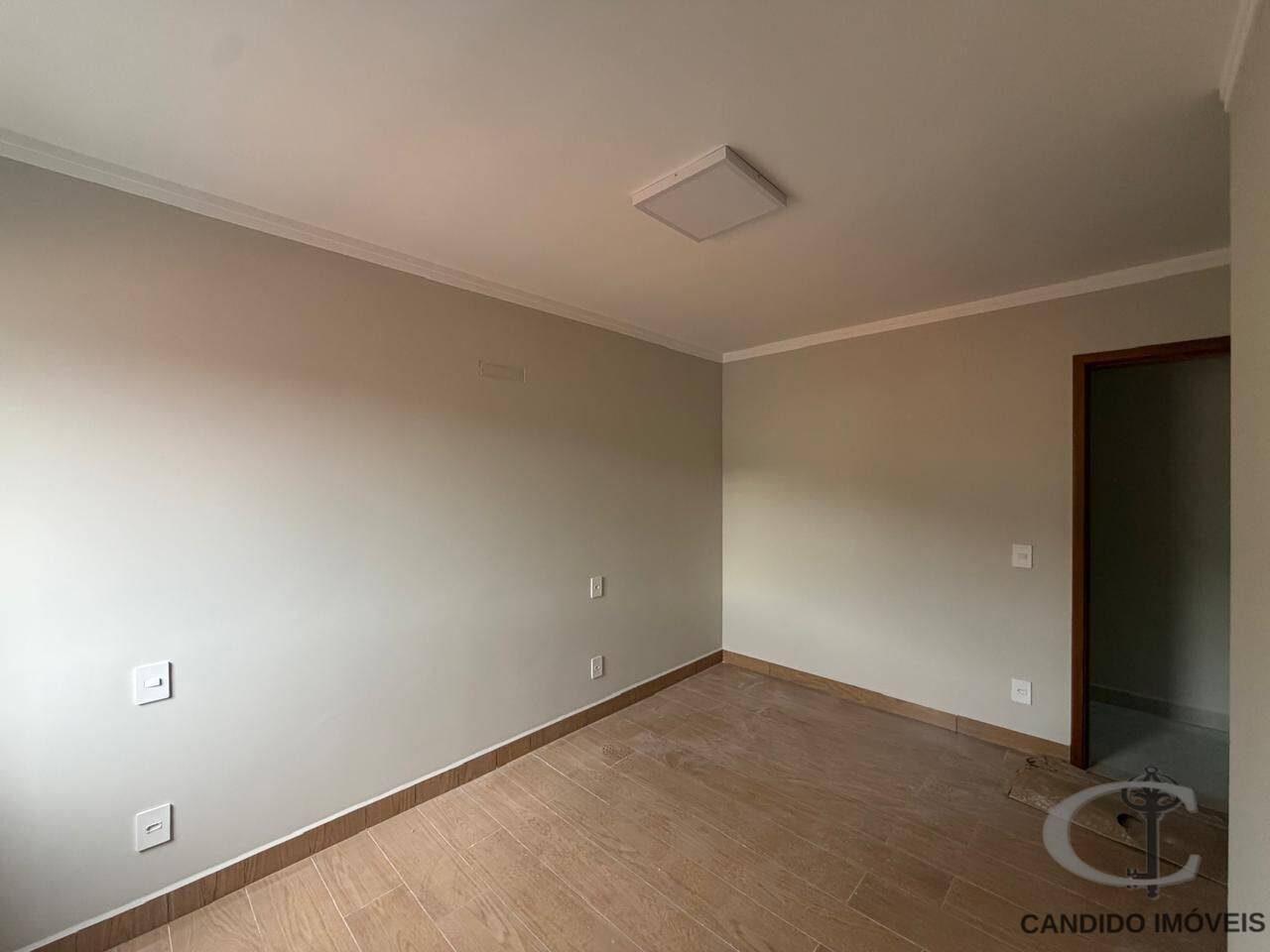 Foto 7 de Apartamento novo de 2 suítes com varanda e lavabo, Varginha