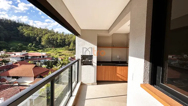 Foto 1 de Apartamento de 3 quartos (1 suíte) com varanda e churrasqueira no Residencial Verona, Pinheirinho