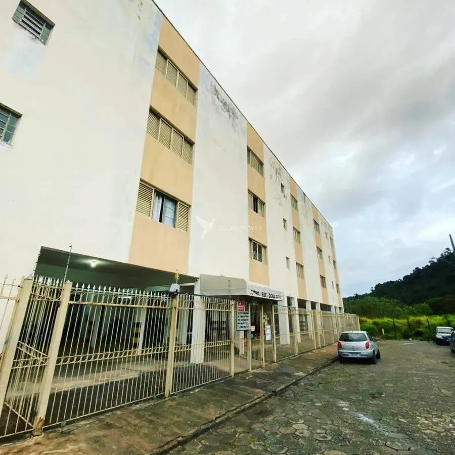 Foto 2 de Apartamento de 3 quartos com lavabo e garagem, Santos Dumont