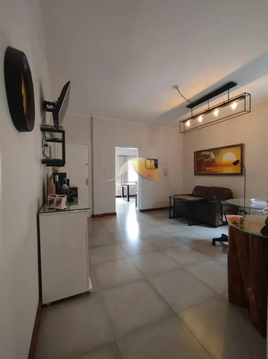 Foto 2 de Apartamento de 3 quartos (1 suíte) com sacada e vaga, Centro