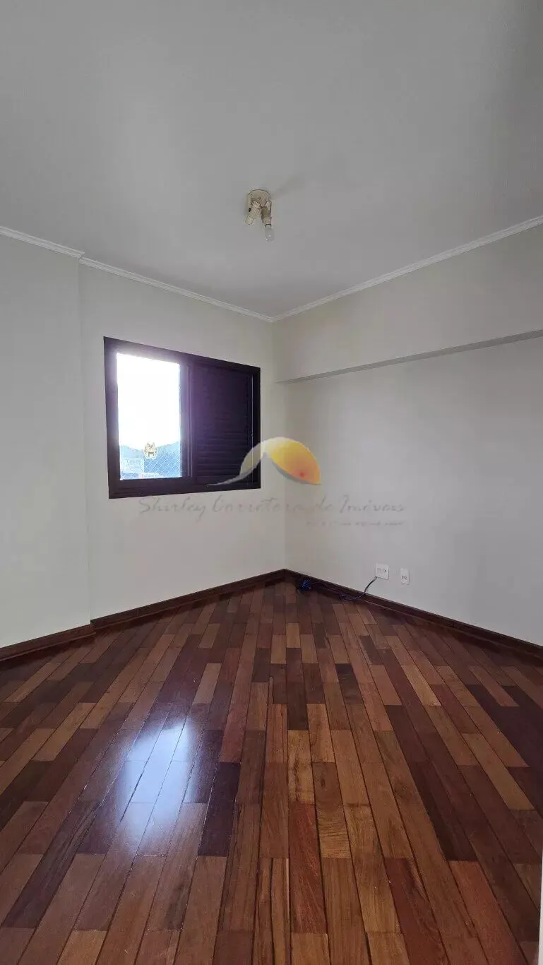 Foto 6 de Apartamento de 3 quartos (1 suíte) com portaria 24h, Centro