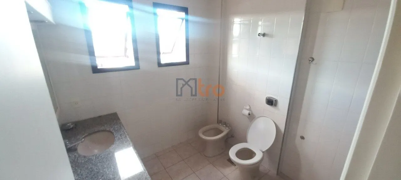 Foto 7 de Apartamento de 3 quartos (1 suíte) com 130 m² e vista para a cidade, Centro