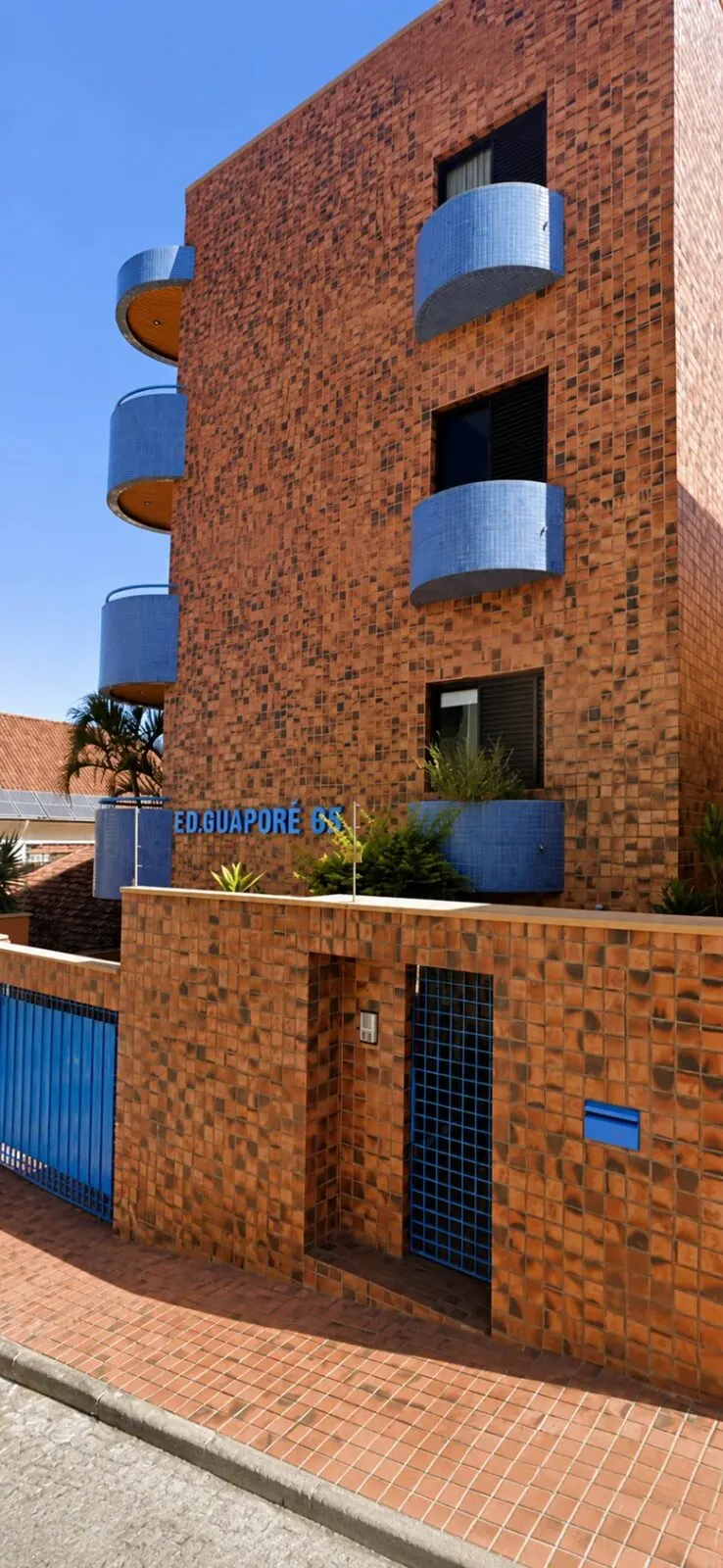 Foto 7 de Apartamento de 3 quartos (1 suíte) com sacada e piso de madeira, Varginha