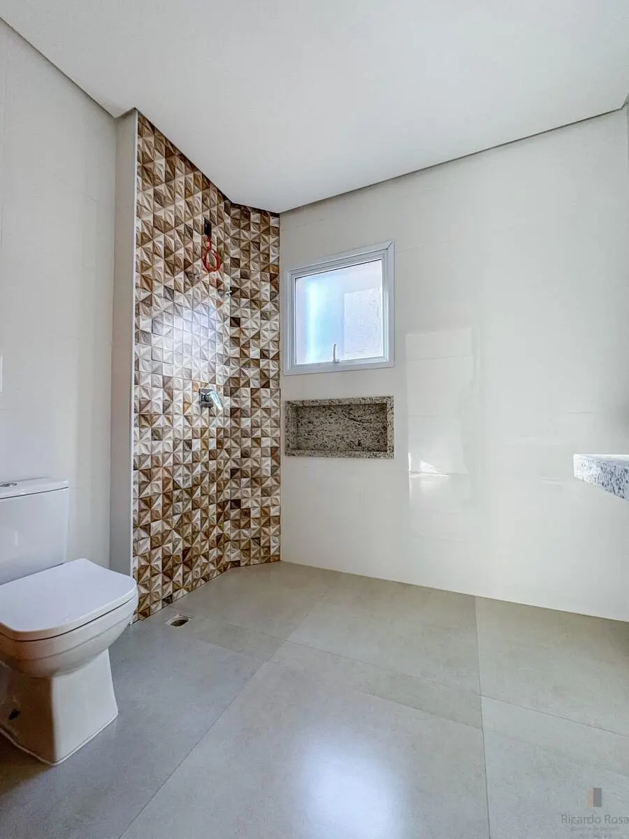 Foto 7 de Apartamento novo de 3 quartos (1 suíte) com varanda gourmet, Medicina