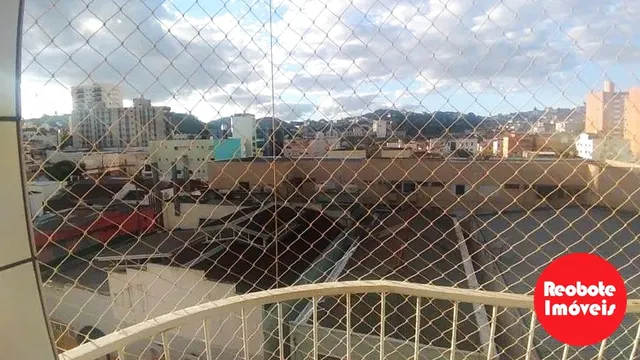 Foto 1 de Apartamento de 3 quartos (1 suíte) com escritório e varandas, Centro