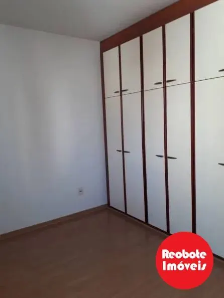 Foto 6 de Apartamento de 3 quartos (1 suíte) com sala de jantar perto do Centro, Varginha