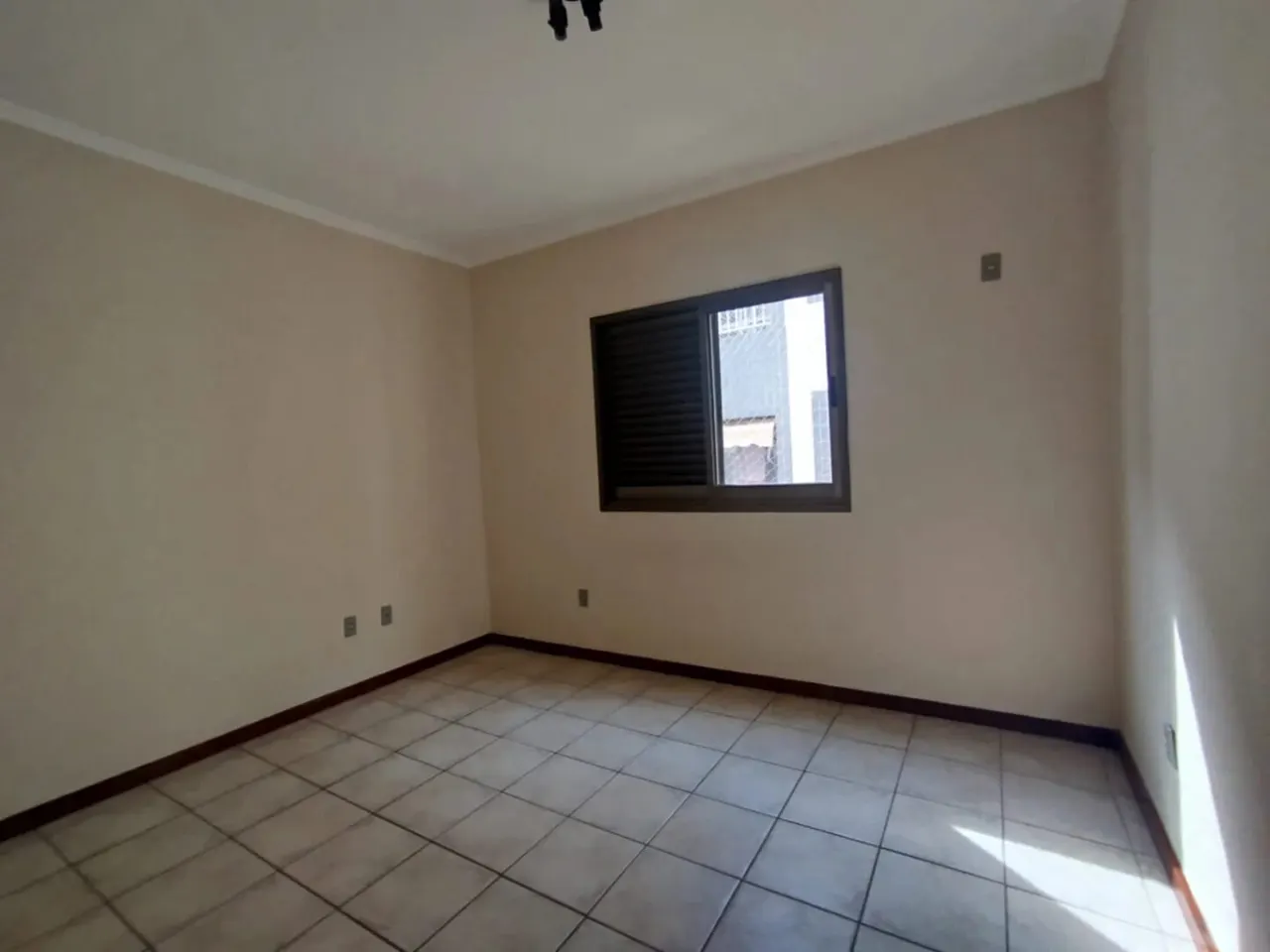 Foto 5 de Apartamento de 3 quartos (1 suíte) com sacada e 2 vagas cobertas, Varginha