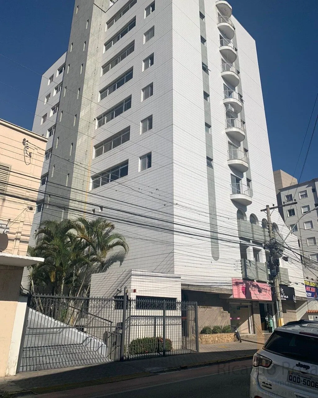 Foto 3 de Apartamento de 3 quartos (1 suíte) com sala em L e sacada, Varginha