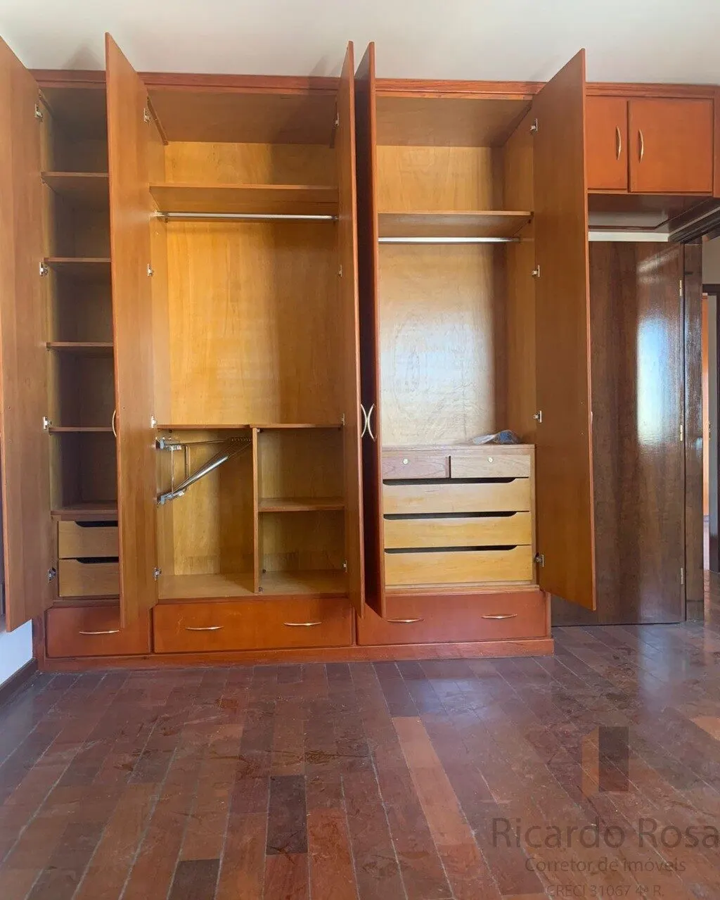 Foto 6 de Apartamento de 3 quartos (1 suíte) com sala em L e sacada, Varginha
