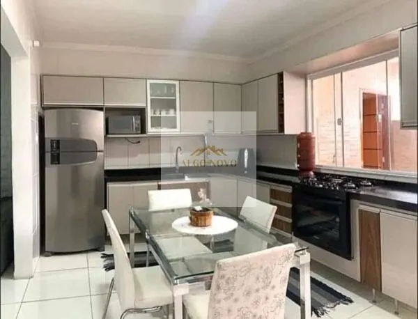 Foto 2 de Apartamento de 3 quartos com cozinha planejada e lavanderia, São Vicente