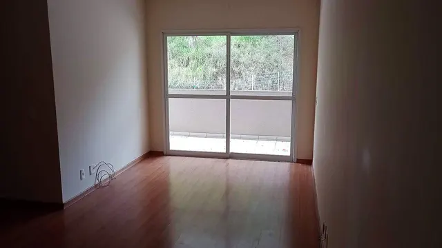 Foto 1 de Apartamento de 3 quartos com varanda e quintal, Varginha