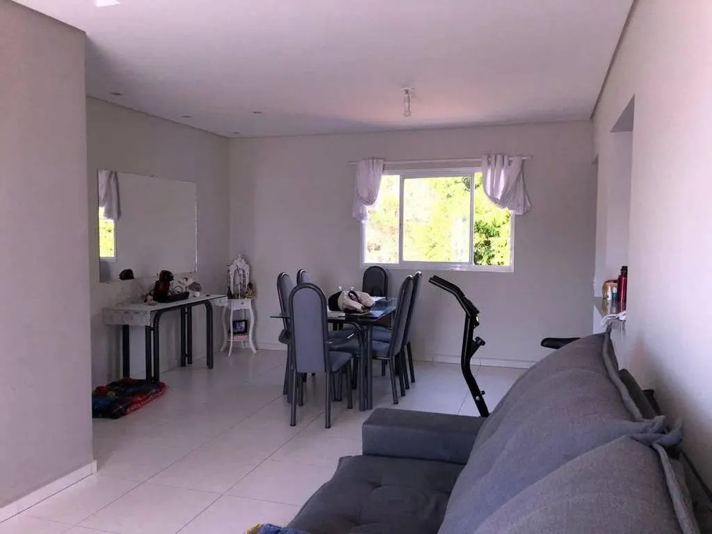 Foto 2 de Apartamento de 3 quartos (1 suíte) em condomínio com piscina, Morro Chic