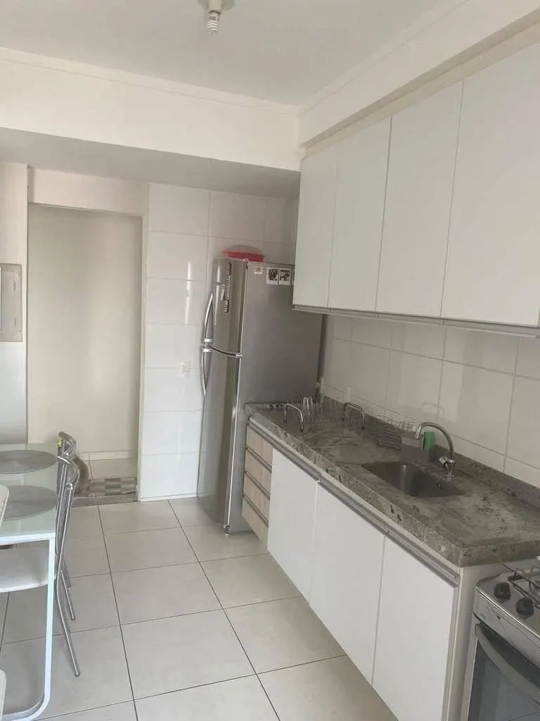 Foto 5 de Apartamento de 3 quartos (1 suíte) em condomínio com piscina, Morro Chic