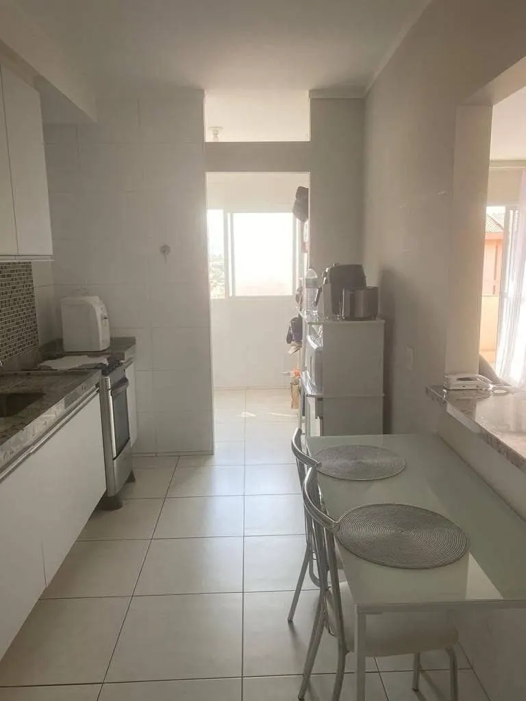 Foto 6 de Apartamento de 3 quartos (1 suíte) em condomínio com piscina, Morro Chic